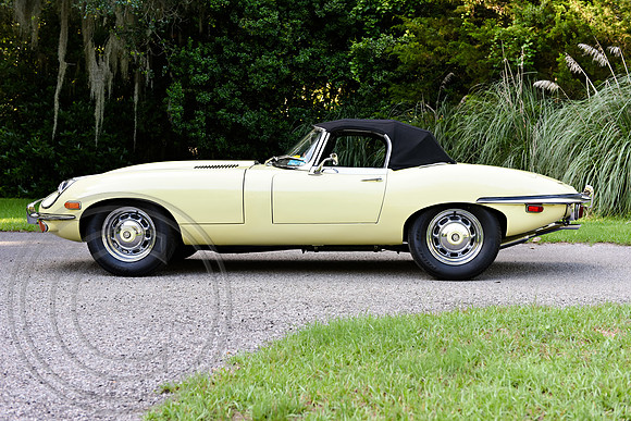 RKPhoto-1969JagXKE-Roadster-010