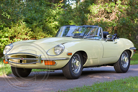 RKPhoto-1969JagXKE-Roadster-046