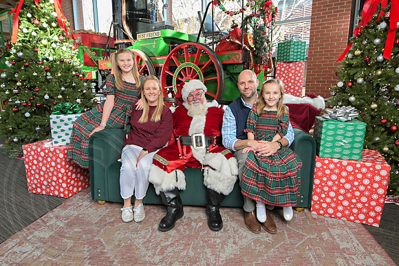 The Charleston Santa 2024-Dec15-2887