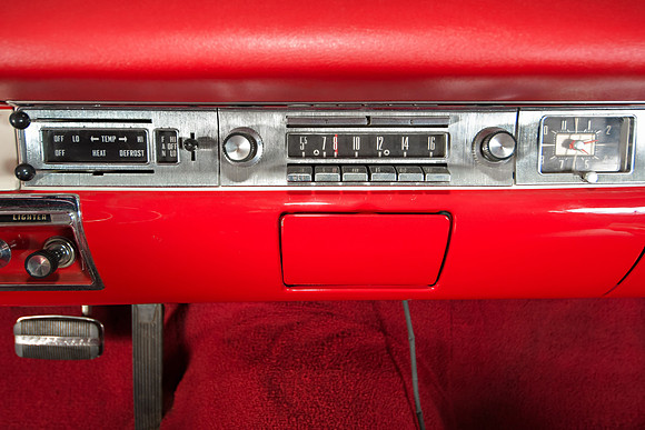 RKPhoto-1957FordFairlane-059