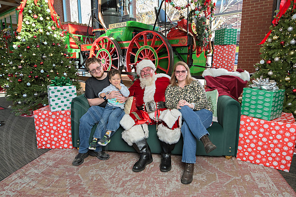 The Charleston Santa 2024-Dec14-2445