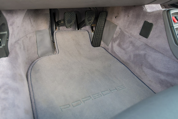 1997-Porsche911-008