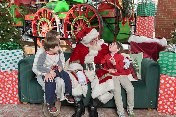 The Charleston Santa 2024-Dec15-2930