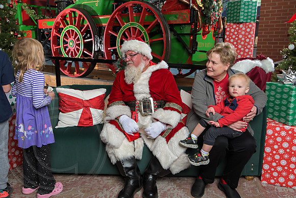 The Charleston Santa 2024-Dec7-1783