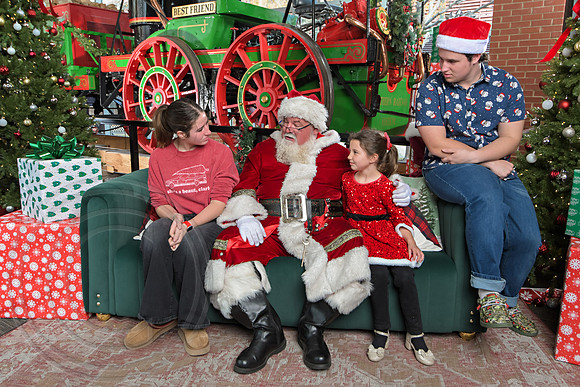 The Charleston Santa 2024-Dec15-2981
