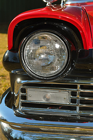 RKPhoto-1957FordFairlane-025