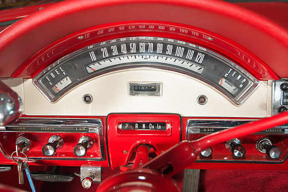 RKPhoto-1957FordFairlane-058