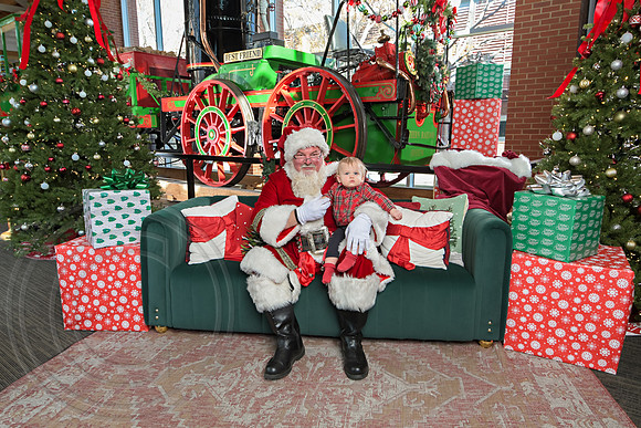 The Charleston Santa 2024-Dec14-2529