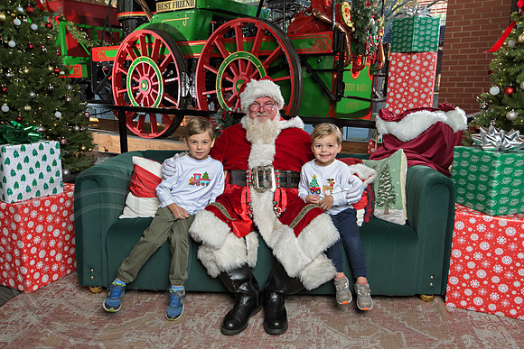 The Charleston Santa 2024-Dec7-1785