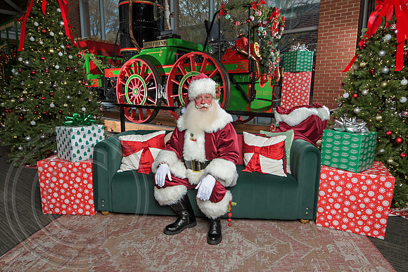 The Charleston Santa 2024-Dec10-2292