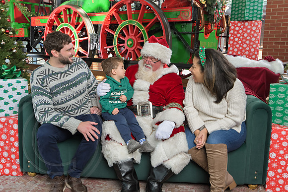 The Charleston Santa 2024-Dec15-2927