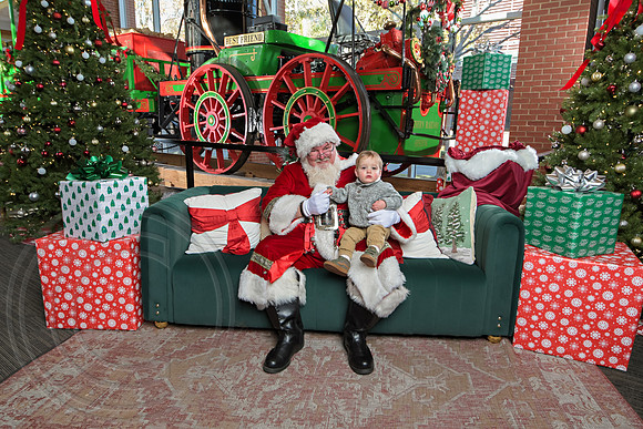 The Charleston Santa 2024-Dec7-1672