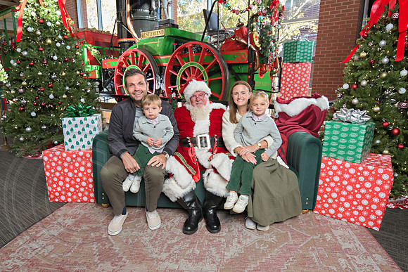 The Charleston Santa 2024-Dec1-0891