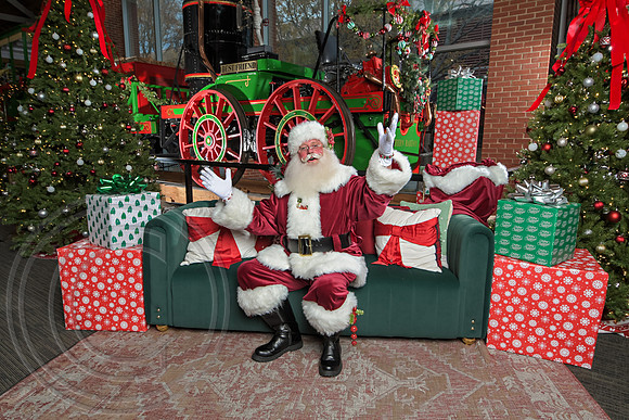 The Charleston Santa 2024-Dec10-2293