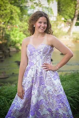 RKPhoto-2024-FallsPark-PromPics-73