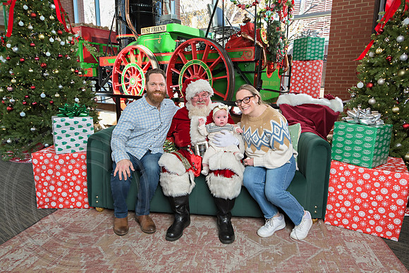 The Charleston Santa 2024-Dec14-2491