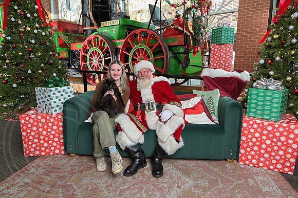 The Charleston Santa 2024-Dec14-2735