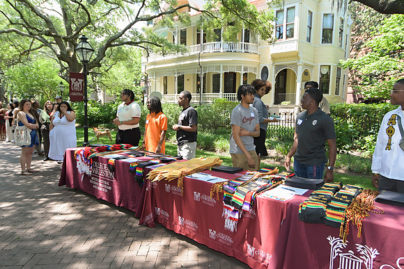 RKPhoto-2024-CofCSpringGraduation-015