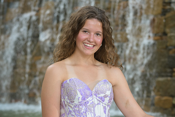 RKPhoto-2024-FallsPark-PromPics-95