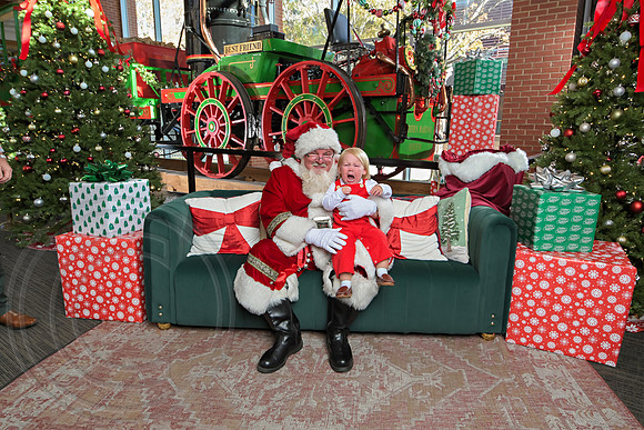 The Charleston Santa 2024-Dec7-1391