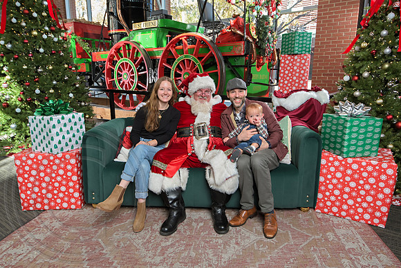 The Charleston Santa 2024-Dec7-1626