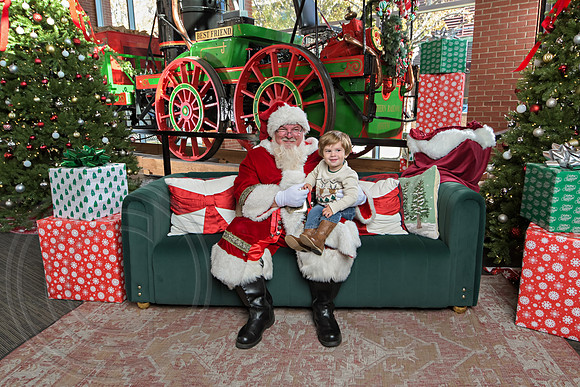 The Charleston Santa 2024-Dec7-1419