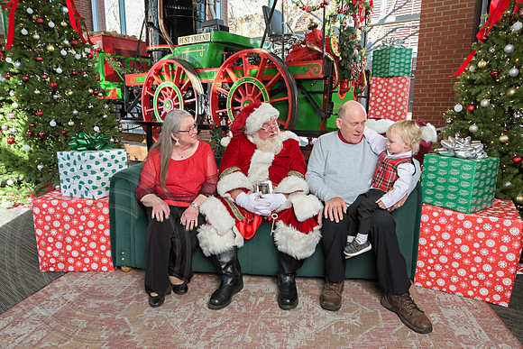 The Charleston Santa 2024-Dec14-2585