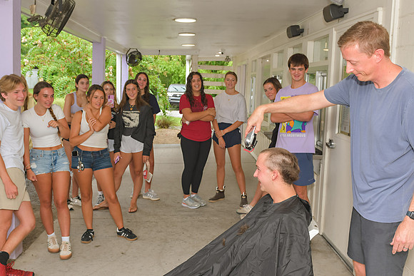 Austin-Buzz-Cut-Day-084