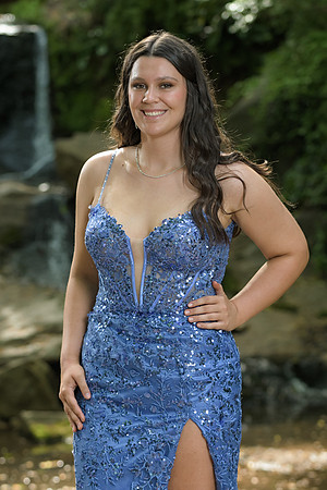 RKPhoto-2024-FallsPark-PromPics-48