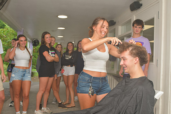 Austin-Buzz-Cut-Day-013