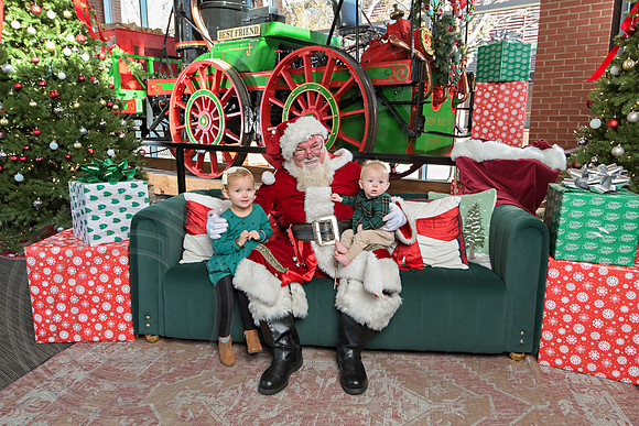 The Charleston Santa 2024-Dec15-2872