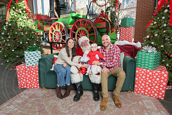 The Charleston Santa 2024-Dec14-2466