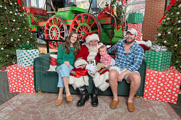 The Charleston Santa 2024-Dec15-2952