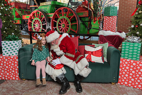 The Charleston Santa 2024-Dec15-3147