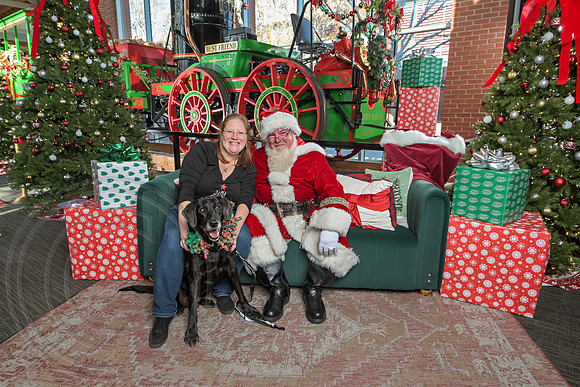 The Charleston Santa 2024-Dec14-2669