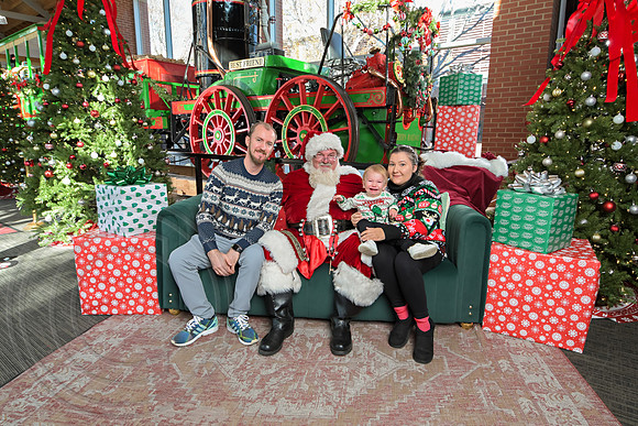 The Charleston Santa 2024-Dec14-2634