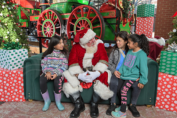 The Charleston Santa 2024-Dec14-2641