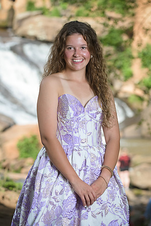RKPhoto-2024-FallsPark-PromPics-11