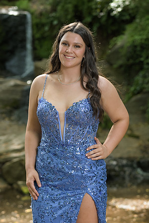 RKPhoto-2024-FallsPark-PromPics-50