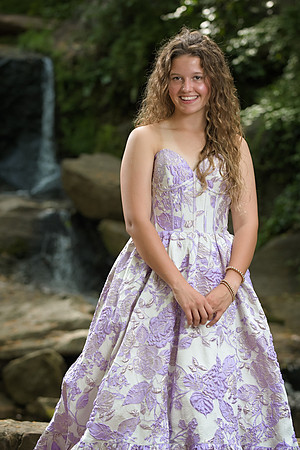 RKPhoto-2024-FallsPark-PromPics-25