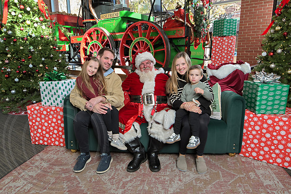 The Charleston Santa 2024-Dec7-1473