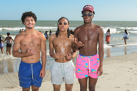 RKPhoto-CofC-2025-SpectraBeachDay_044