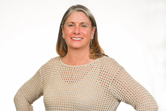 RKPhoto-Brenda-Headshots-01a