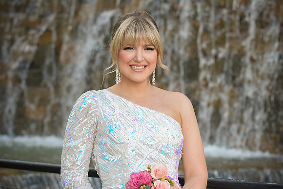 RKPhoto-2024-FallsPark-PromPics-101
