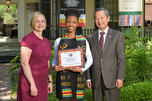 RKPhoto-2024-CofCSpringGraduation-036
