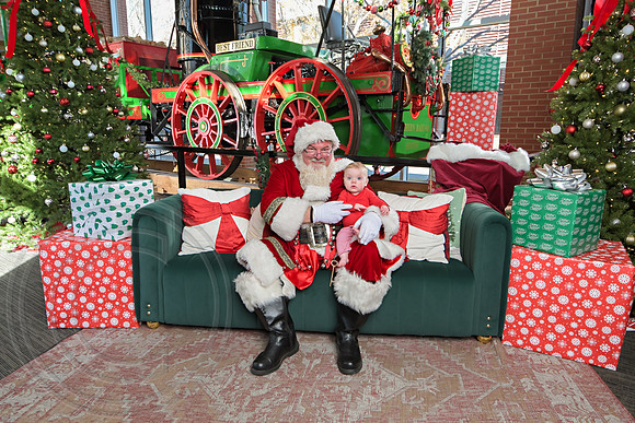 The Charleston Santa 2024-Dec14-2587