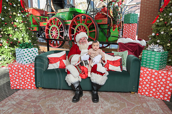 The Charleston Santa 2024-Dec14-2636