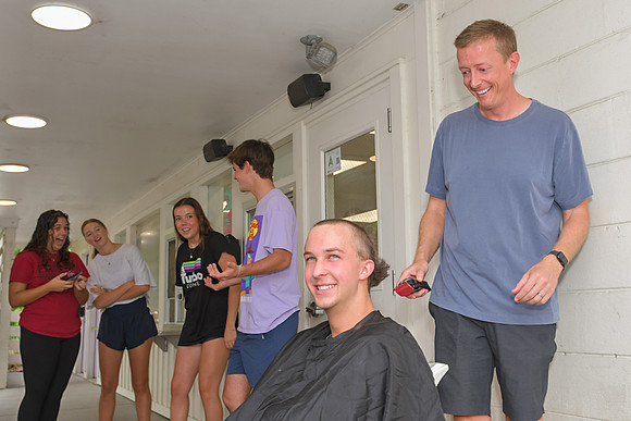 Austin-Buzz-Cut-Day-080