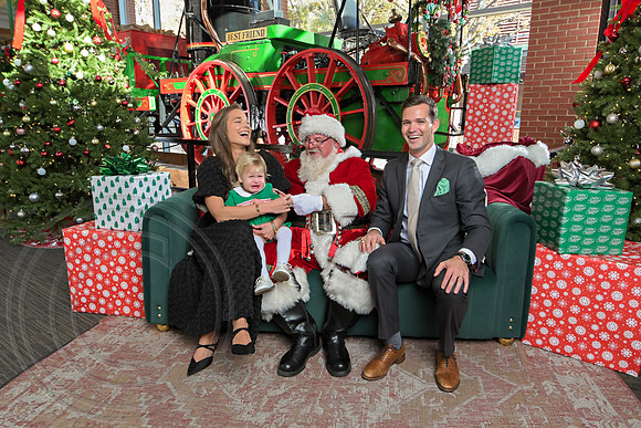 The Charleston Santa 2024-Dec7-1480