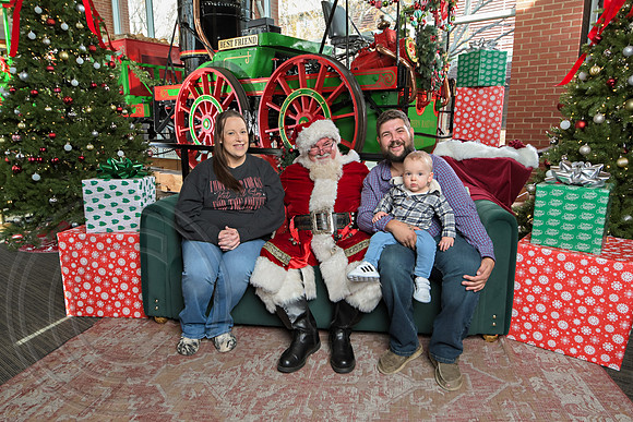 The Charleston Santa 2024-Dec15-3112